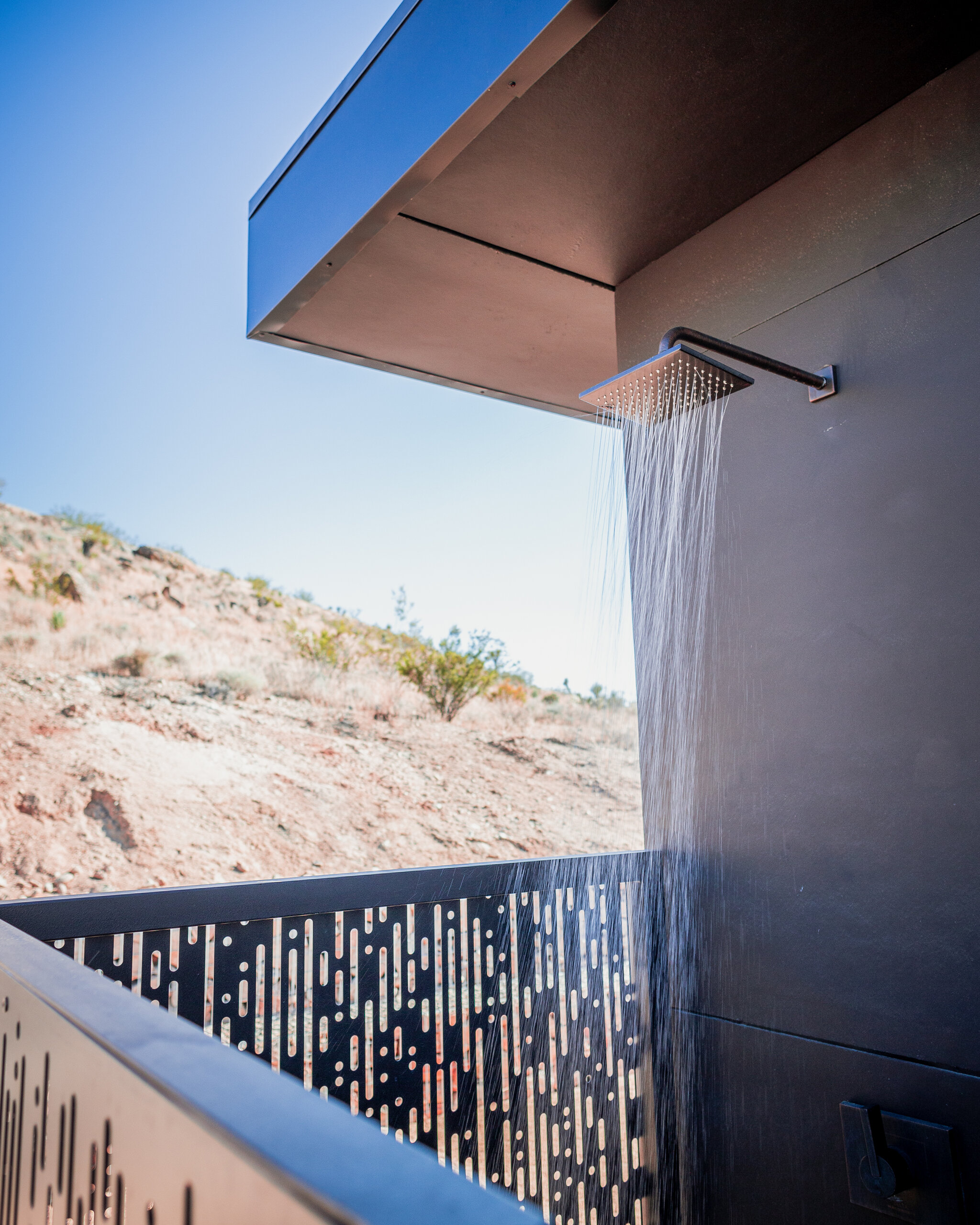 Outdoor shower at Pause House PM